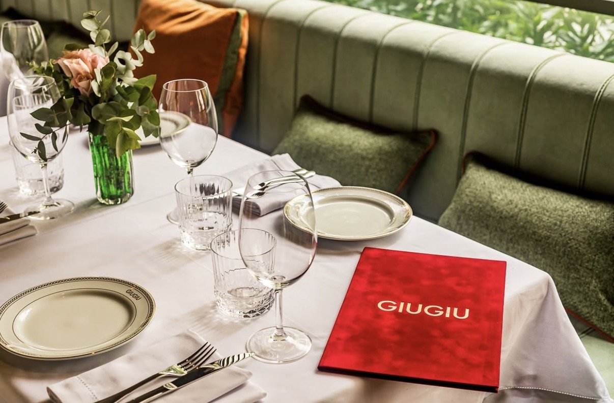 GIUGIU Ristorante — restaurante italiano no Shops Jardins (case Incora Brands)
